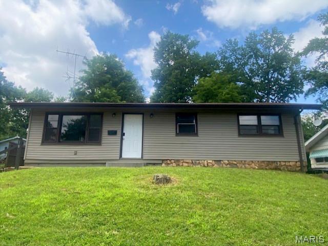 15th image of 39 Bayview Dr, Saint Louis, MO 63135 | MLS# MIS26050737