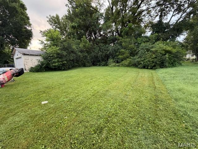 4th image of 3120 Maybelle Dr, Saint Louis, MO 63121 | MLS# MIS26050754