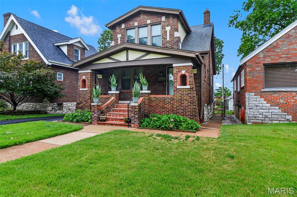2nd image of 3858 Loughborough Ave, Saint Louis, MO 63116 | MLS# MIS26050778