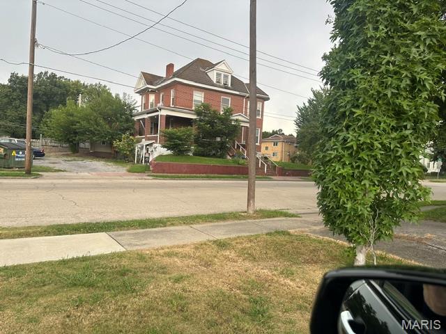 2nd image of 239 N Middle St, Cape Girardeau, MO 63701 | MLS# MIS26050825