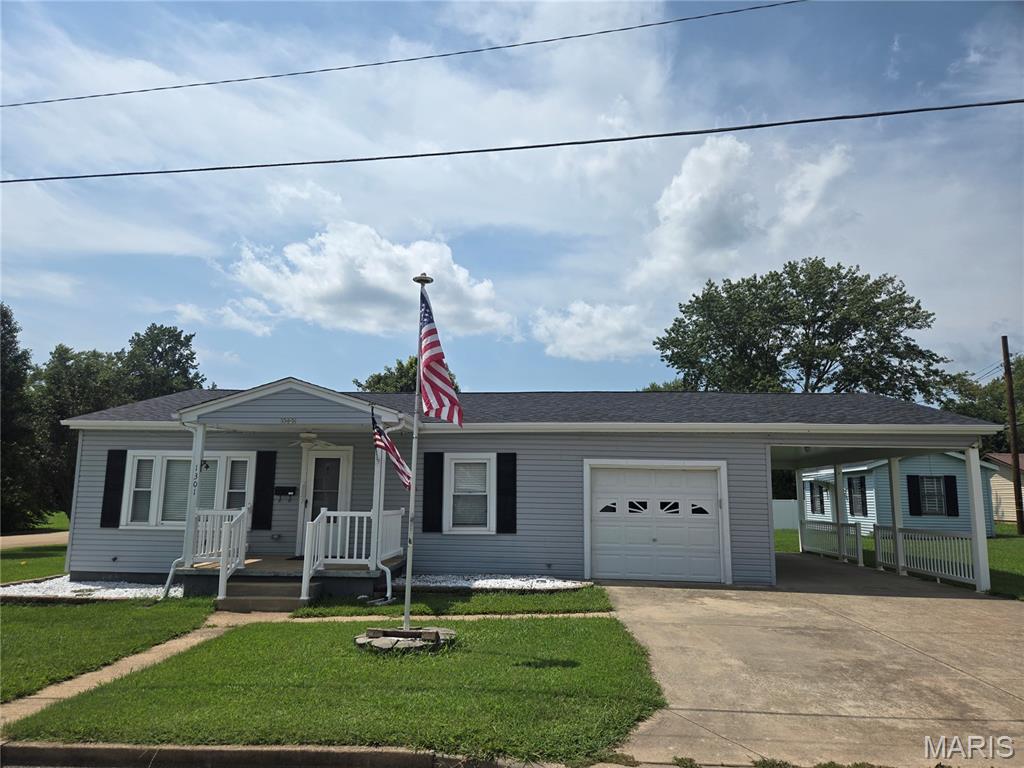 2nd image of 1301 N Carleton St, Farmington, MO 63640 | MLS# MIS26050887