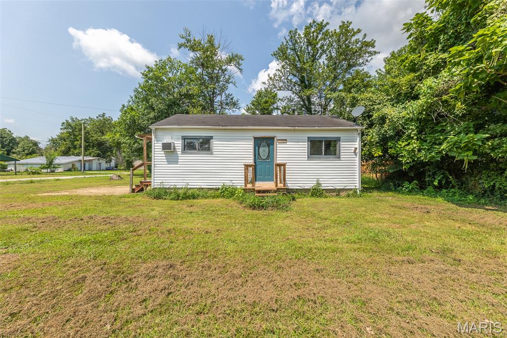 2nd image of 1543 Truman St, Poplar Bluff, MO 63901 | MLS# MIS26050923