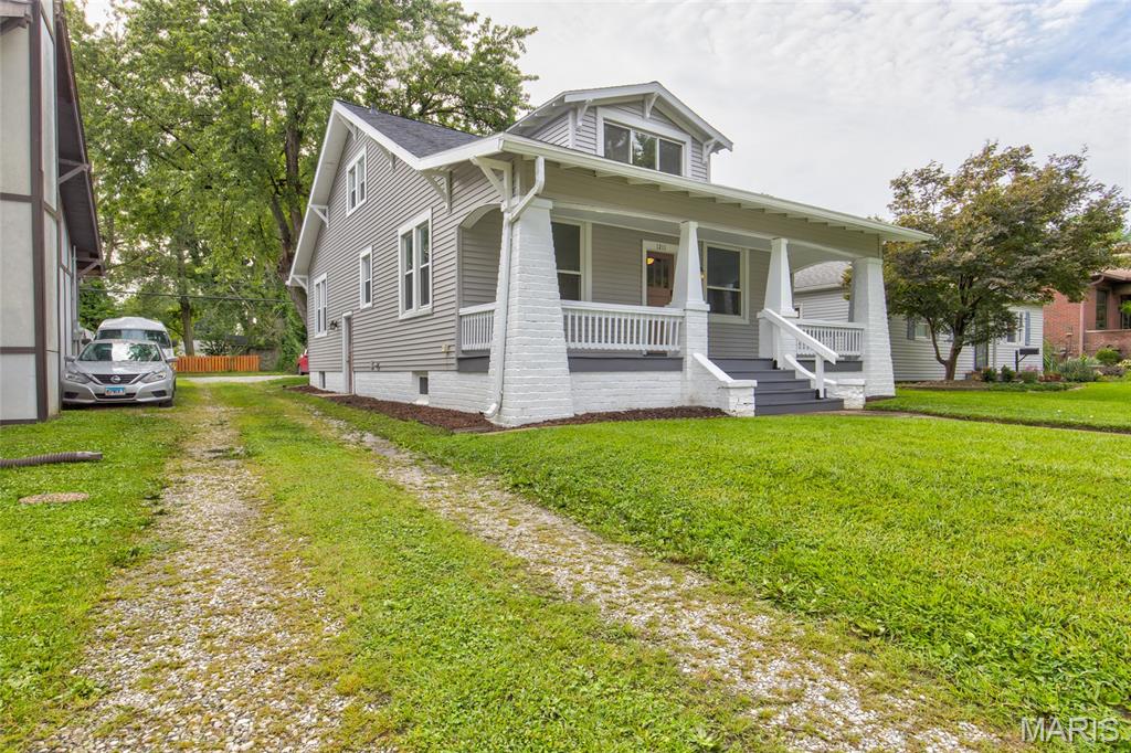 2nd image of 1211 Troy Rd, Edwardsville, IL 62025 | MLS# MIS26050943