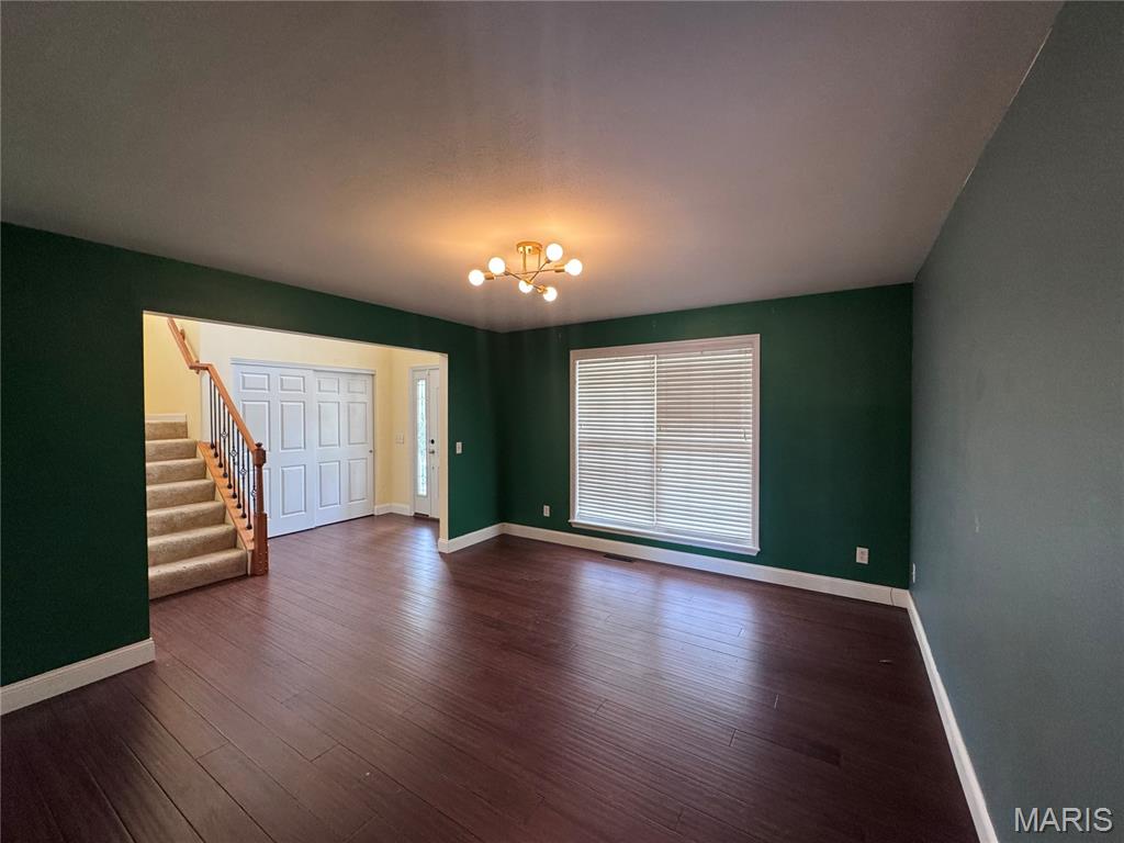 3rd image of 122 Pine Needle Dr, Wentzville, MO 63385 | MLS# MIS26050946
