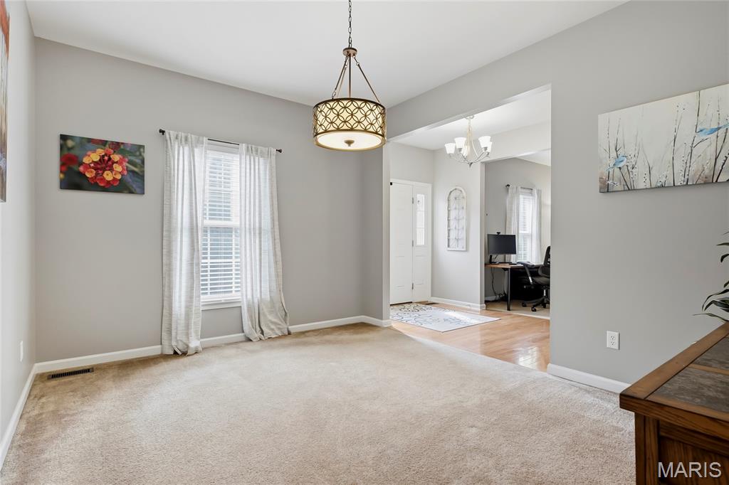 5th image of 407 English Manor Dr, Wentzville, MO 63385 | MLS# MIS26050958