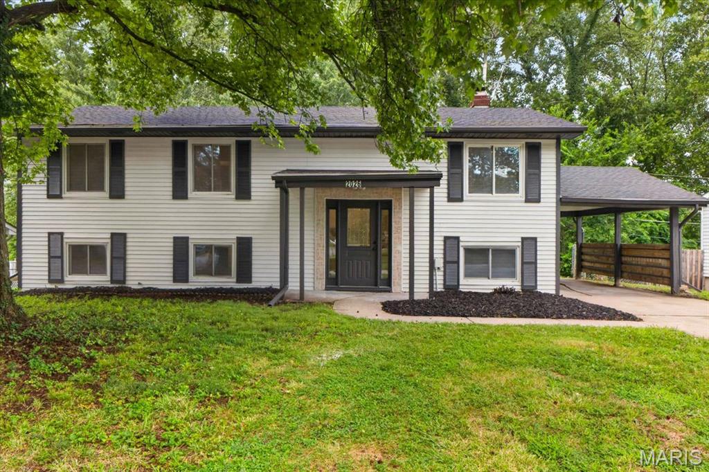 1st image of 2026 Dawson Dr, Saint Charles, MO 63301 | MLS# MIS26050997