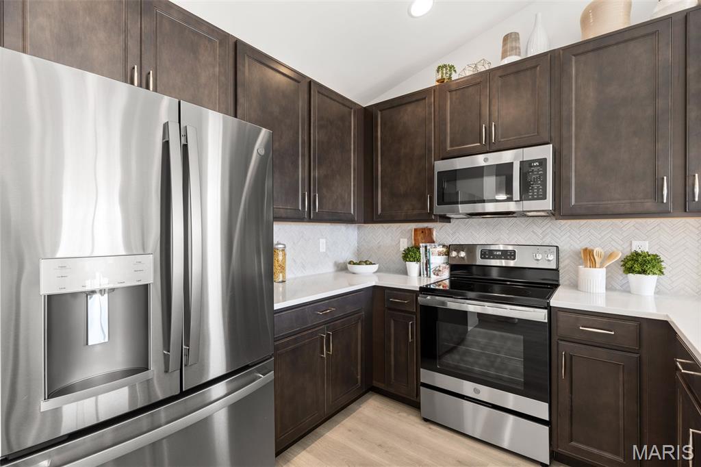 4th image of 381 Olympic Dr, Gray Summit, MO 63069 | MLS# MIS26051024