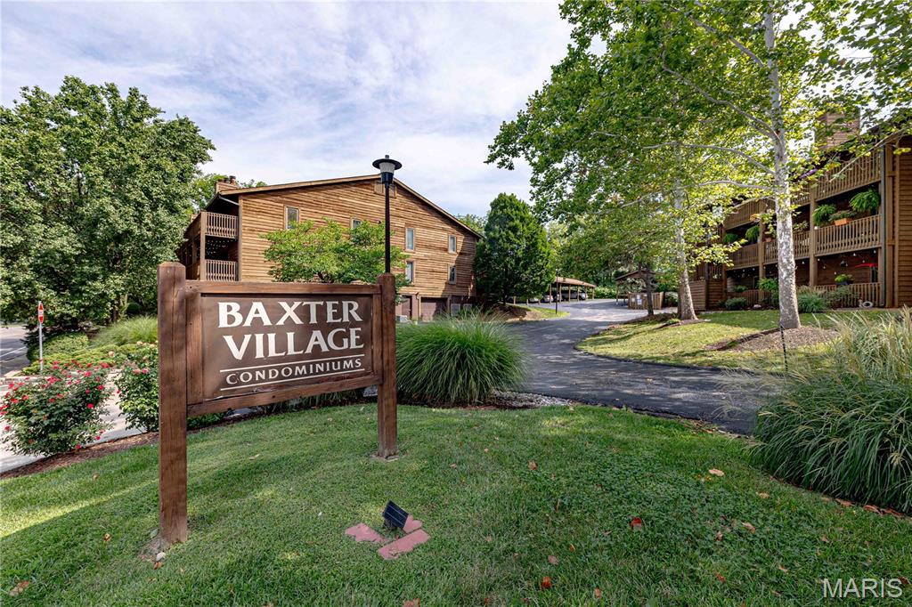 2nd image of 15026 Baxter Vlg Dr, Chesterfield, MO 63017
