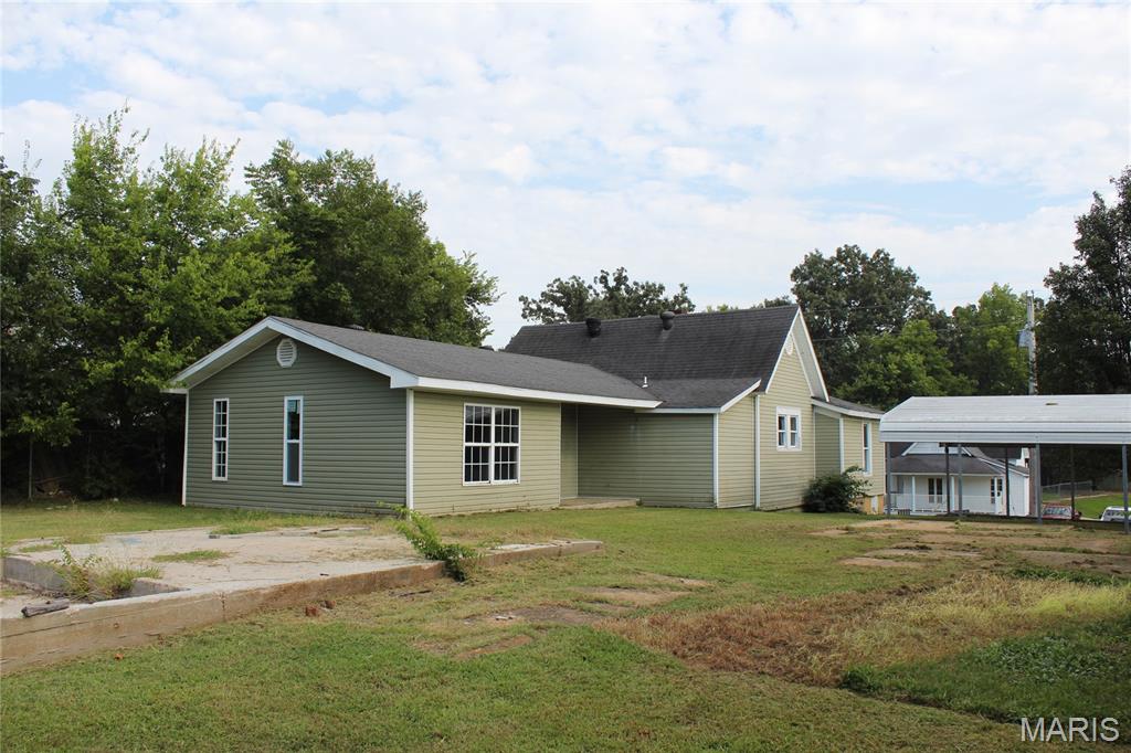 1st image of 910 N 13th St, Poplar Bluff, MO 63901 | MLS# MIS26051037