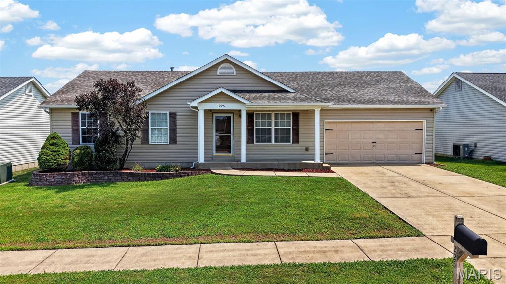 1st image of 225 Brookstone Creek Dr, Wentzville, MO 63385 | MLS# MIS26051060