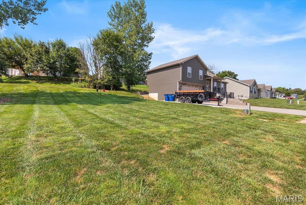 3rd image of 1025 Wrigley Cir, Warrenton, MO 63383 | MLS# MIS26051064