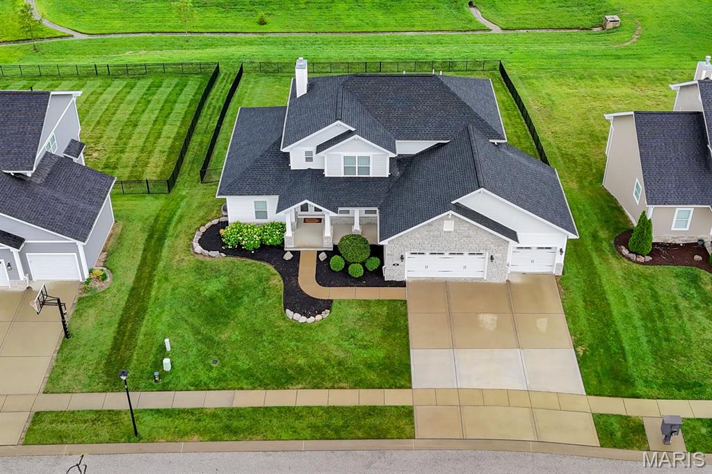 2nd image of 432 Flagstone Pass Dr, O Fallon, IL 62269 | MLS# MIS26051083