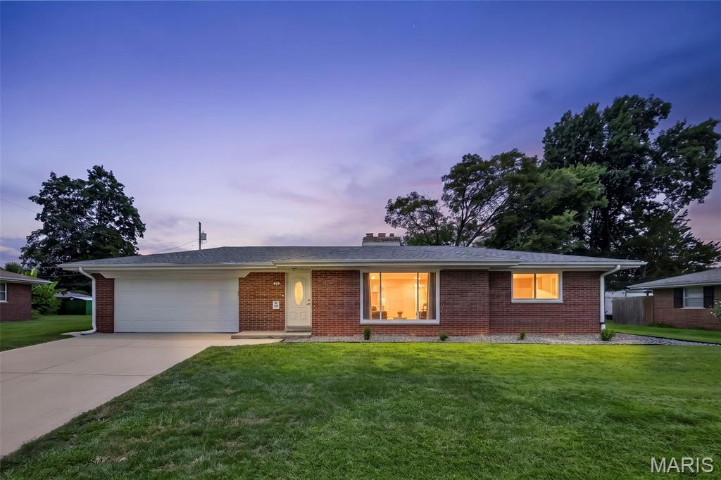 1st image of 34 Chadwick Dr, Belleville, IL 62223 | MLS# MIS26051097
