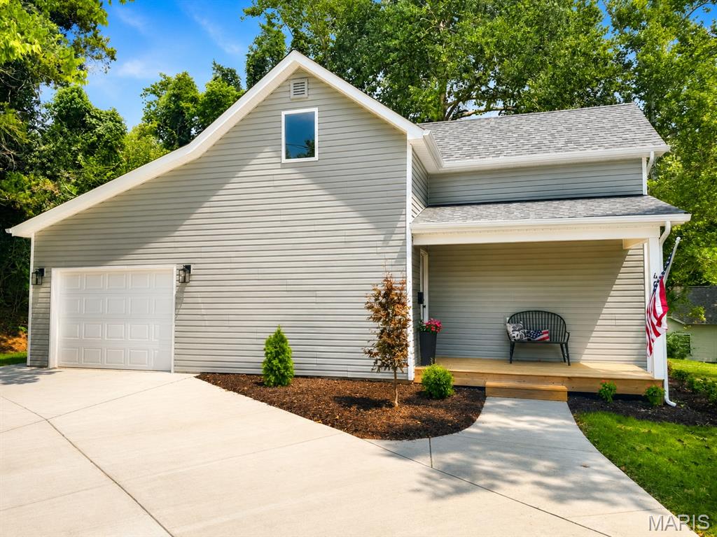 3rd image of 404 N 5Th St, Pacific, MO 63069 | MLS# MIS26051104