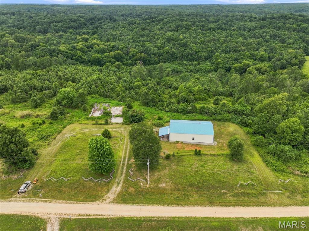 2nd image of 18133 Jaybird Ln, Lebanon, MO 65536 | MLS# MIS26051143