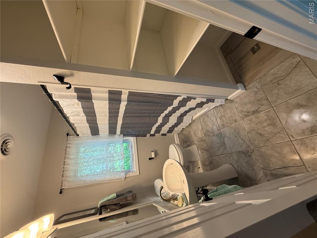 4th image of 203 Wildcat Pride Dr, Cuba, MO 65453 | MLS# MIS26051166