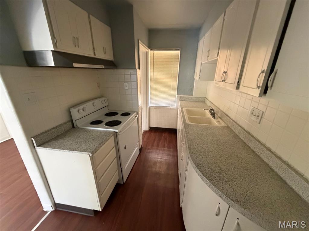 5th image of 8300 Orchard Ave, Saint Louis, MO 63132 | MLS# MIS26051231