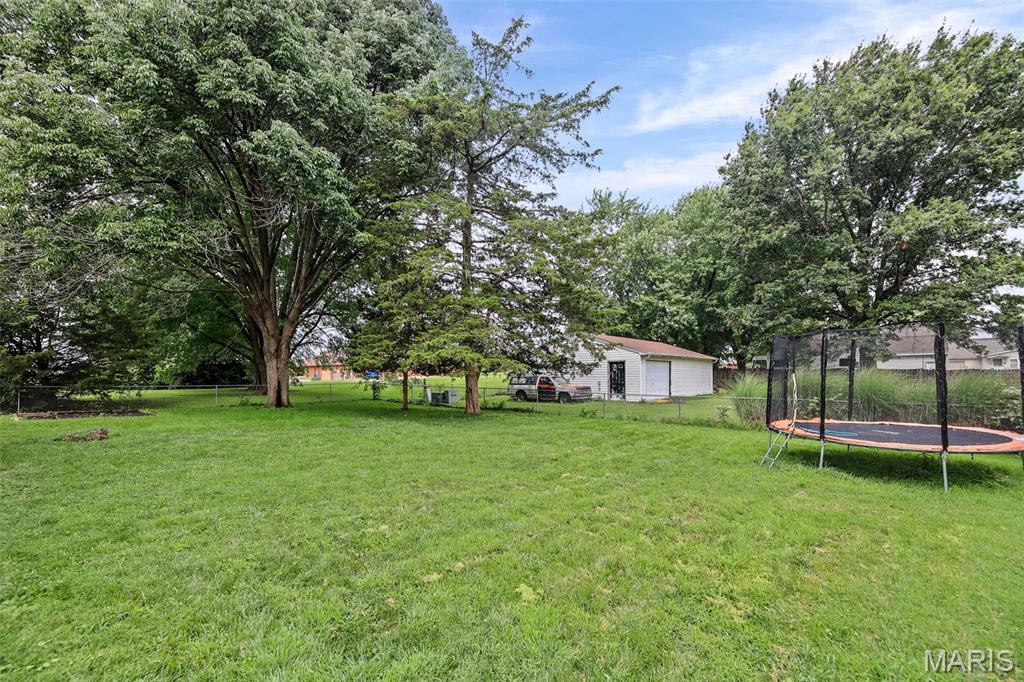 4th image of 44 Berwin Grn, Maryville, IL 62062 | MLS# MIS26051234