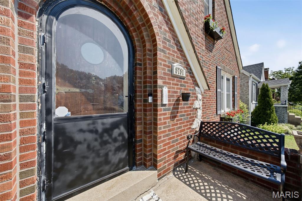 image of 8781 Bridgeport Ave, St Louis, MO 63144 | MLS# MIS26051254