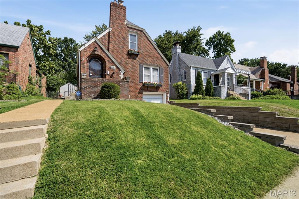 image of 8781 Bridgeport Ave, St Louis, MO 63144 | MLS# MIS26051254