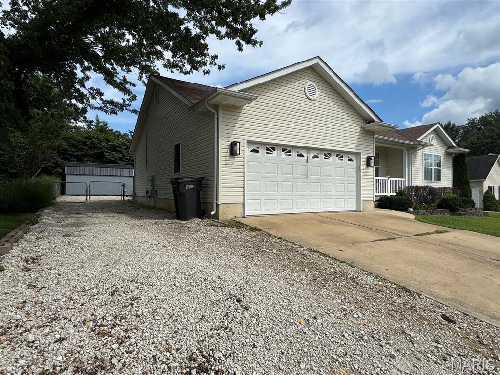 26th image of 1408 Redwood Dr, Saint Clair, MO 63077 | MLS# MIS26051335