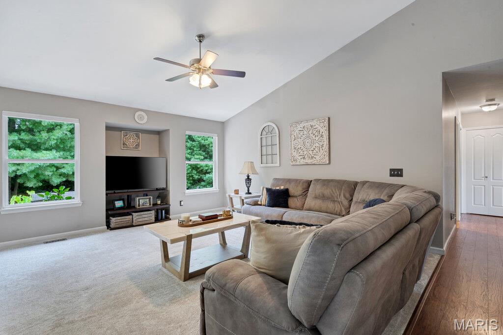 3rd image of 211 Discovery Village Cir, Wentzville, MO 63385 | MLS# MIS26051339