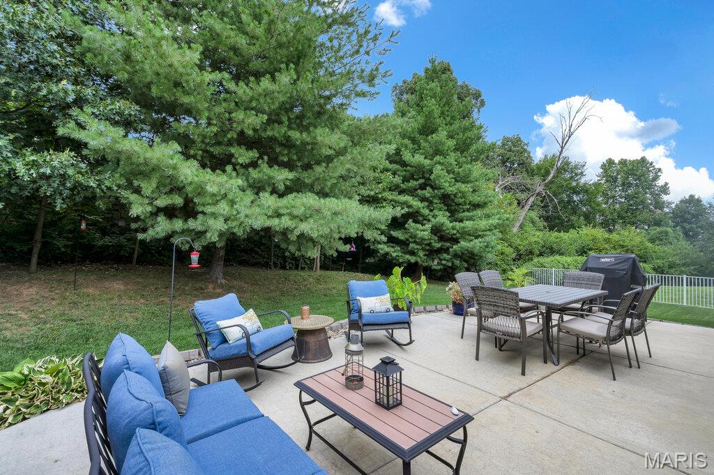 5th image of 211 Discovery Village Cir, Wentzville, MO 63385 | MLS# MIS26051339