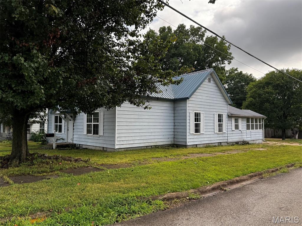 4th image of 709 Walnut St, Doniphan, MO 63935 | MLS# MIS26051387
