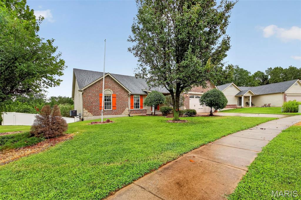 3rd image of 127 Quail Creek Dr, Wright City, MO 63390 | MLS# MIS26051390