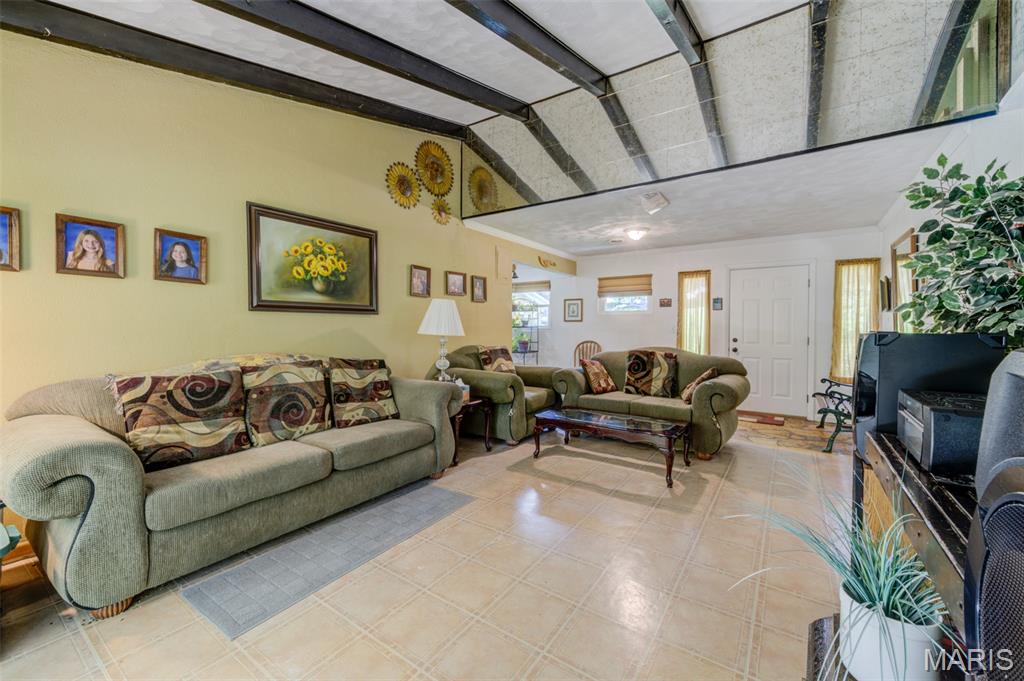 image of 10443 Decker Ave, Saint Louis, MO 63114 | MLS# MIS26051402