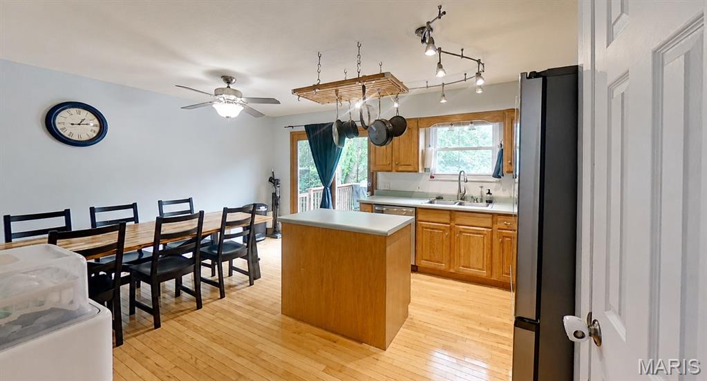 5th image of 307 Hazel St, Troy, IL 62294 | MLS# MIS26051423