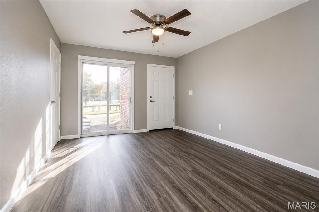 5th image of 20 Arbor Village Ct, Saint Louis, MO 63135 | MLS# MIS26051474