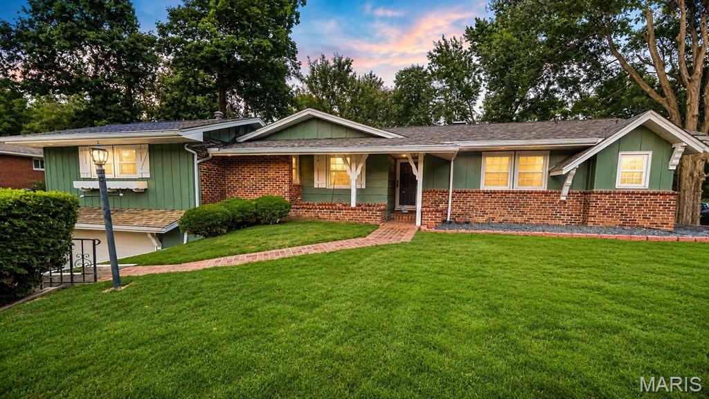 1st image of 133 Country Club, Belleville, IL 62223 | MLS# MIS26051485