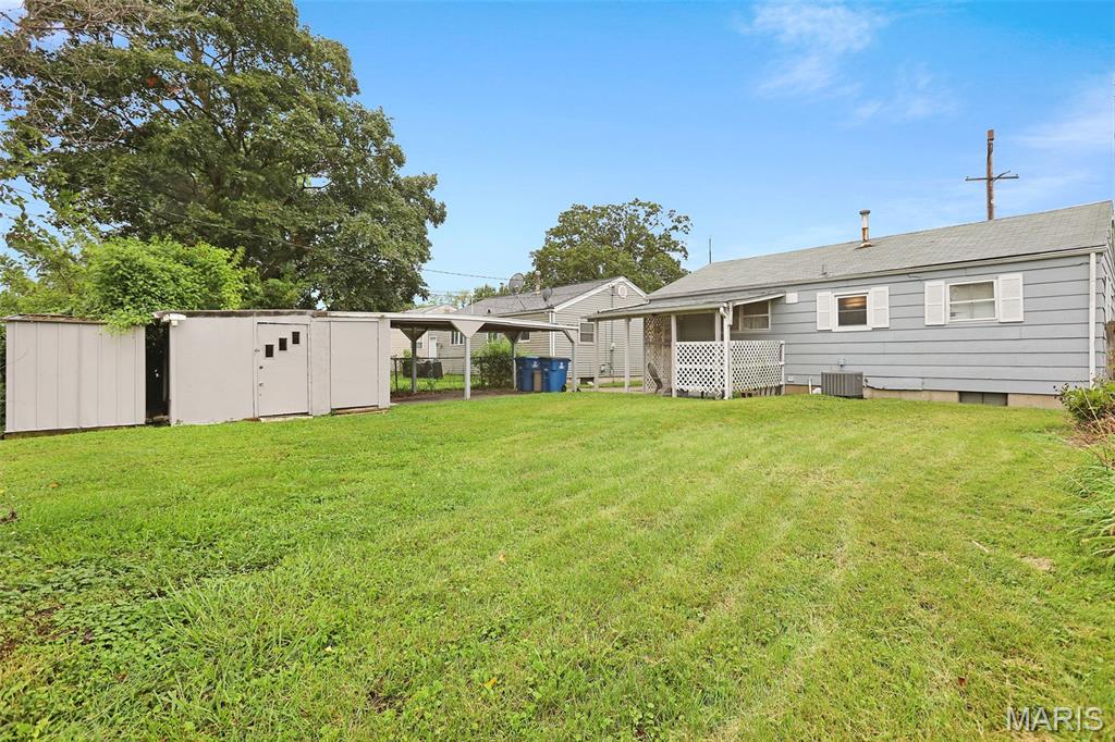 16th image of 2 Briarcliff Dr, Granite City, IL 62040 | MLS# MIS26051486