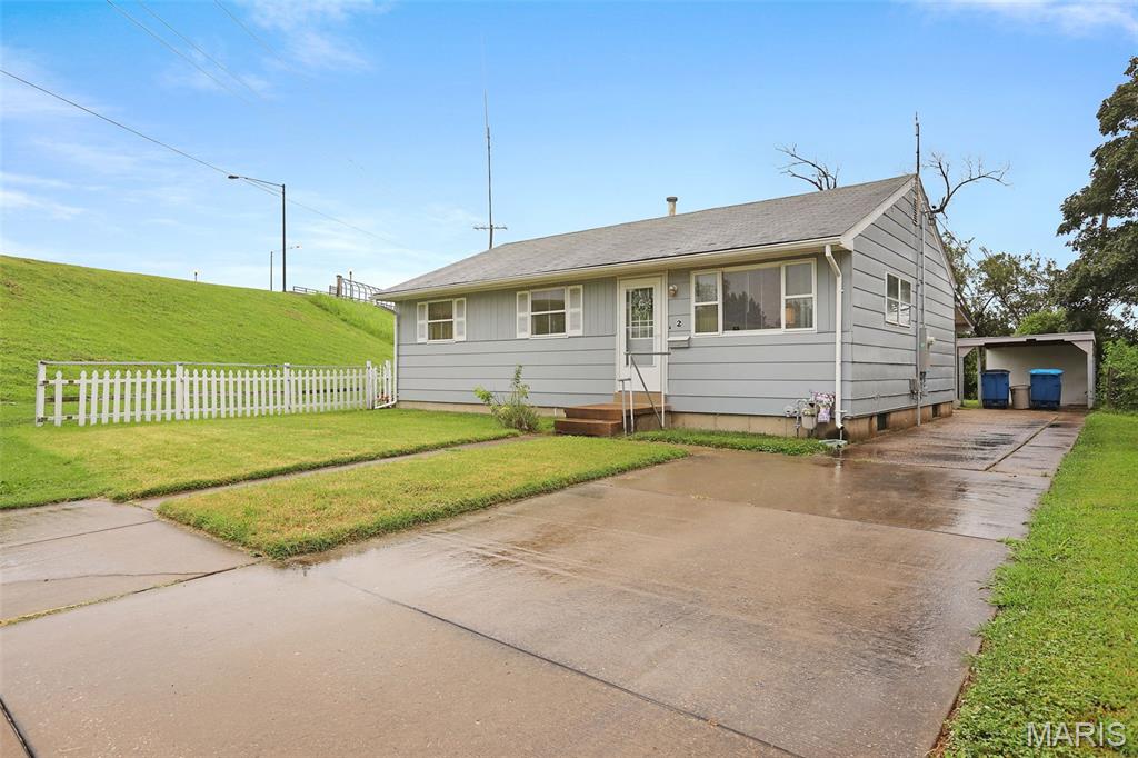 1st image of 2 Briarcliff Dr, Granite City, IL 62040 | MLS# MIS26051486