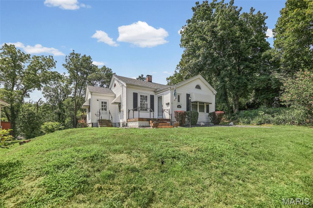 1st image of 9806 Baltimore St, Belleville, IL 62223 | MLS# MIS26051501