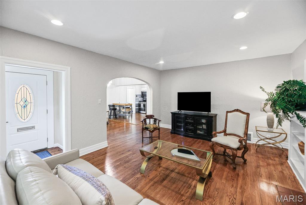 4th image of 9806 Baltimore St, Belleville, IL 62223 | MLS# MIS26051501