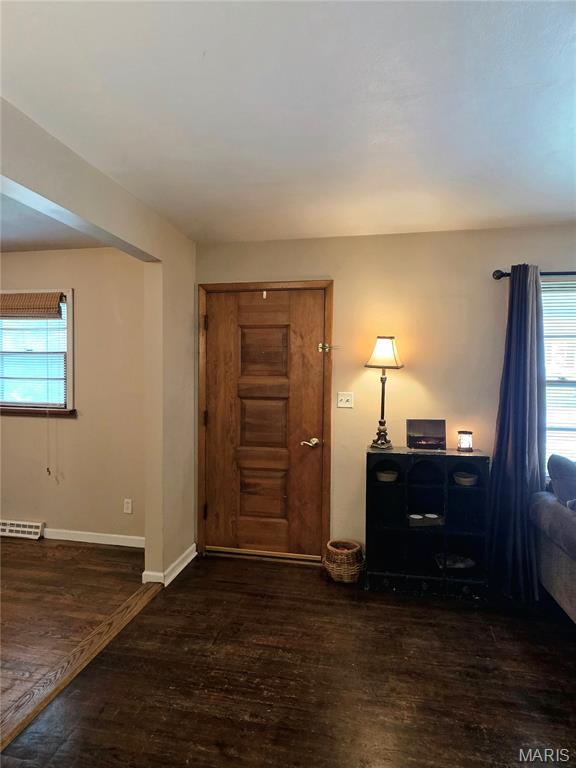 2nd image of 19 E 11th St, Washington, MO 63090 | MLS# MIS26051503