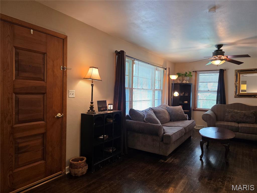 3rd image of 19 E 11Th St, Washington, MO 63090 | MLS# MIS26051503