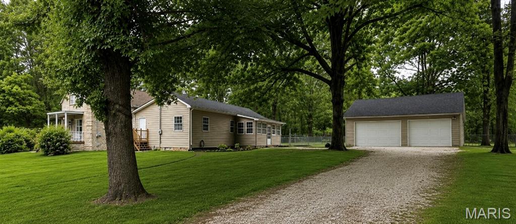 5th image of 1202 Cart Ln, Belleville, IL 62221 | MLS# MIS26051515