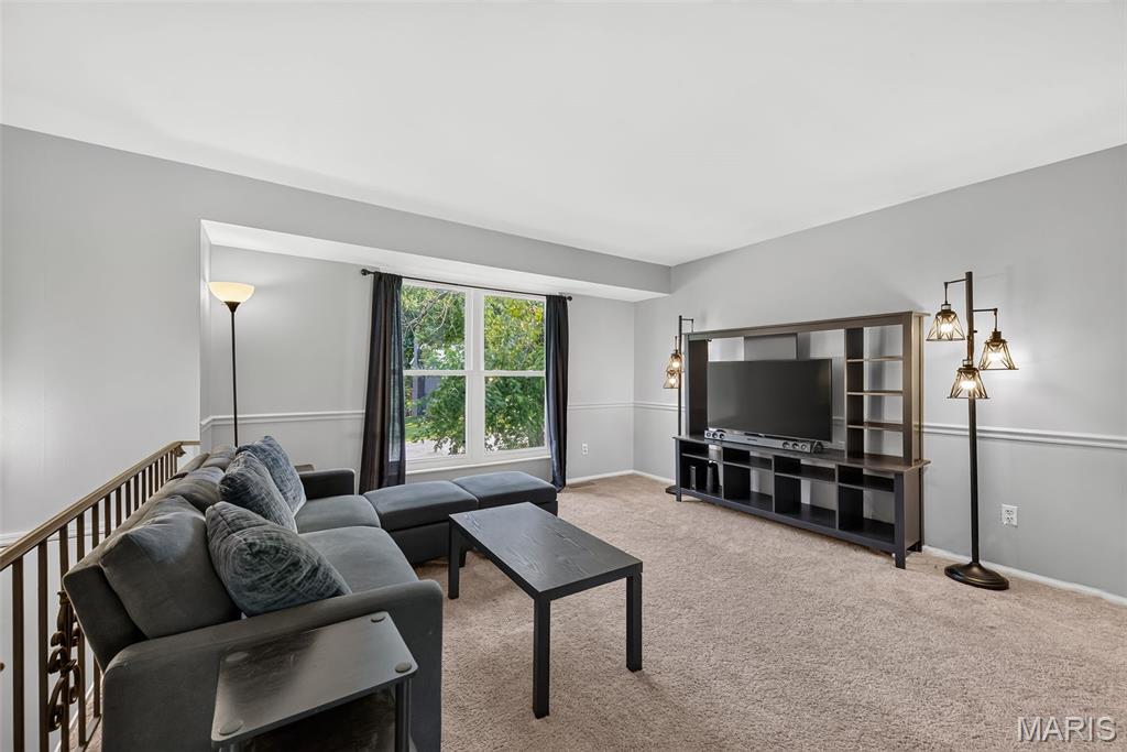 5th image of 6 Golden Oak Ct, Valley Park, MO 63088 | MLS# MIS26051564