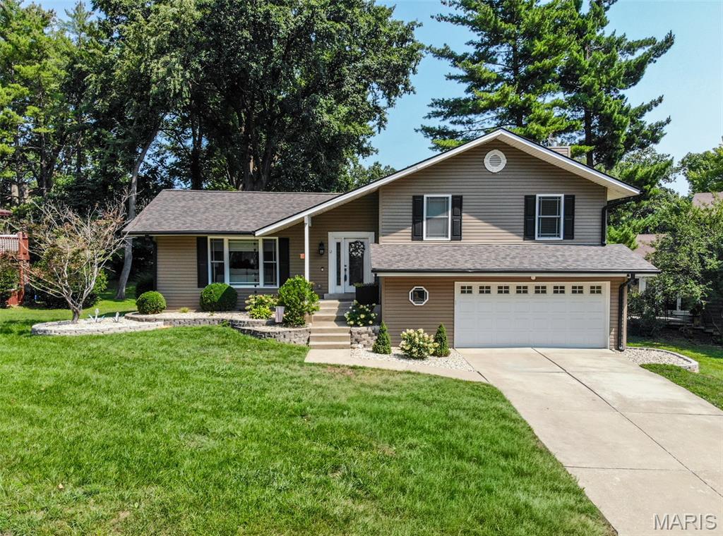 1st image of 12 Pyrenees Dr, Lake Saint Louis, MO 63367 | MLS# MIS26051637