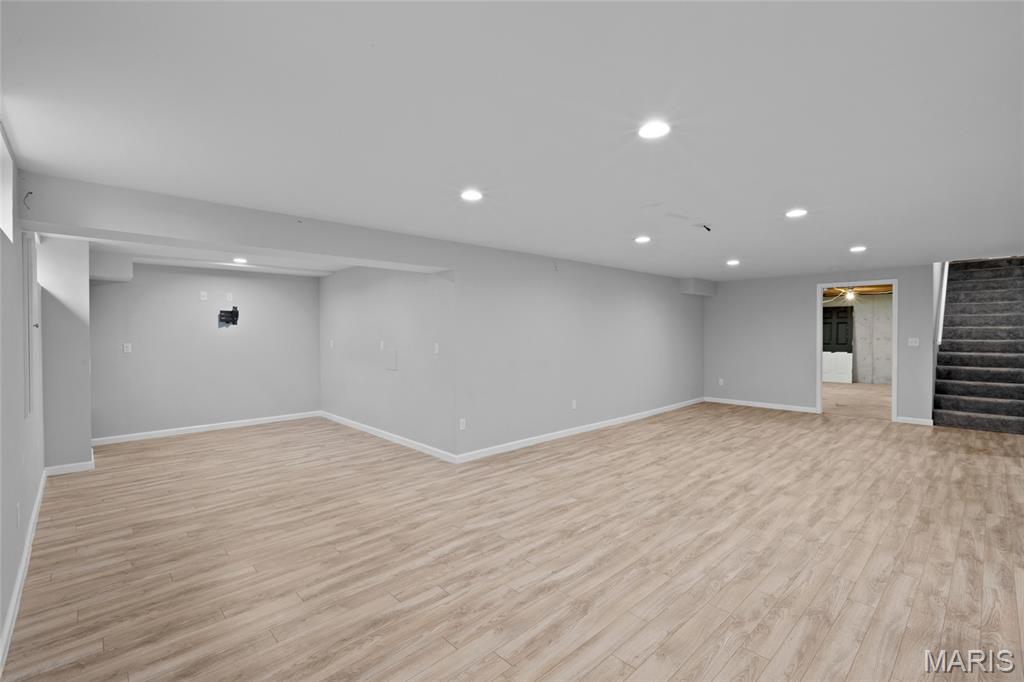 3rd image of 219 Waterford Crossing Dr, O Fallon, MO 63368 | MLS# MIS26051643