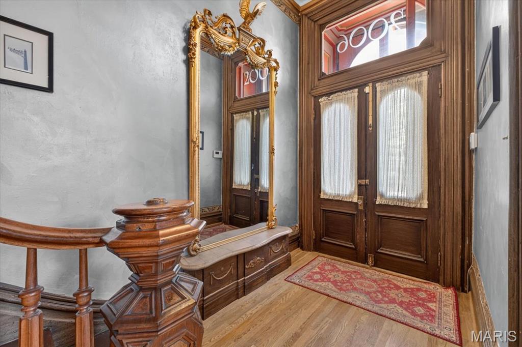 2nd image of 2006 Lafayette Ave, Saint Louis, MO 63104 | MLS# MIS26051665