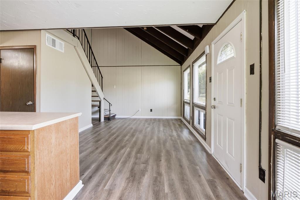 5th image of 2760 Grants Pkwy, Florissant, MO 63031 | MLS# MIS26051679
