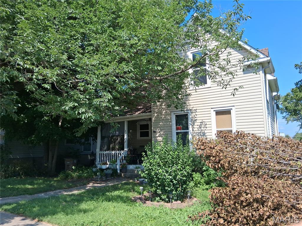 3rd image of 420 S Sprigg St, Cape Girardeau, MO 63703 | MLS# MIS26051715