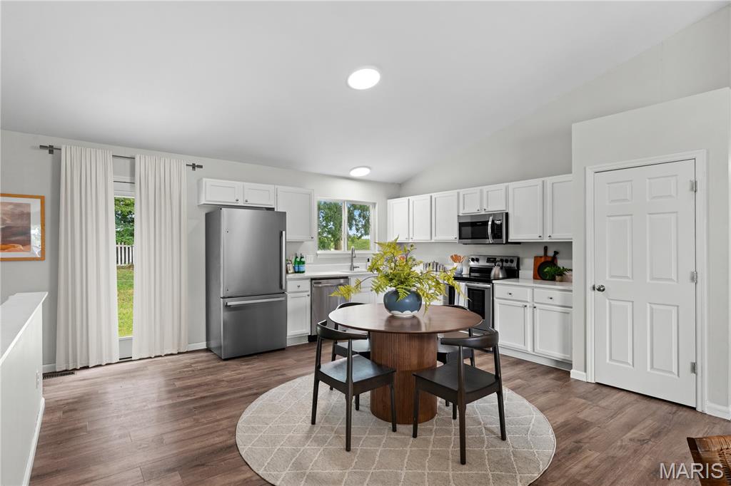 3rd image of 51 Glen Meadows Dr, Troy, MO 63379 | MLS# MIS26051717