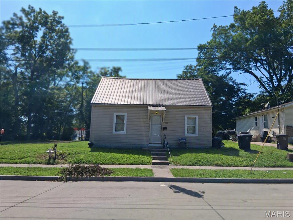 1st image of 525 S Frederick St, Cape Girardeau, MO 63703 | MLS# MIS26051730