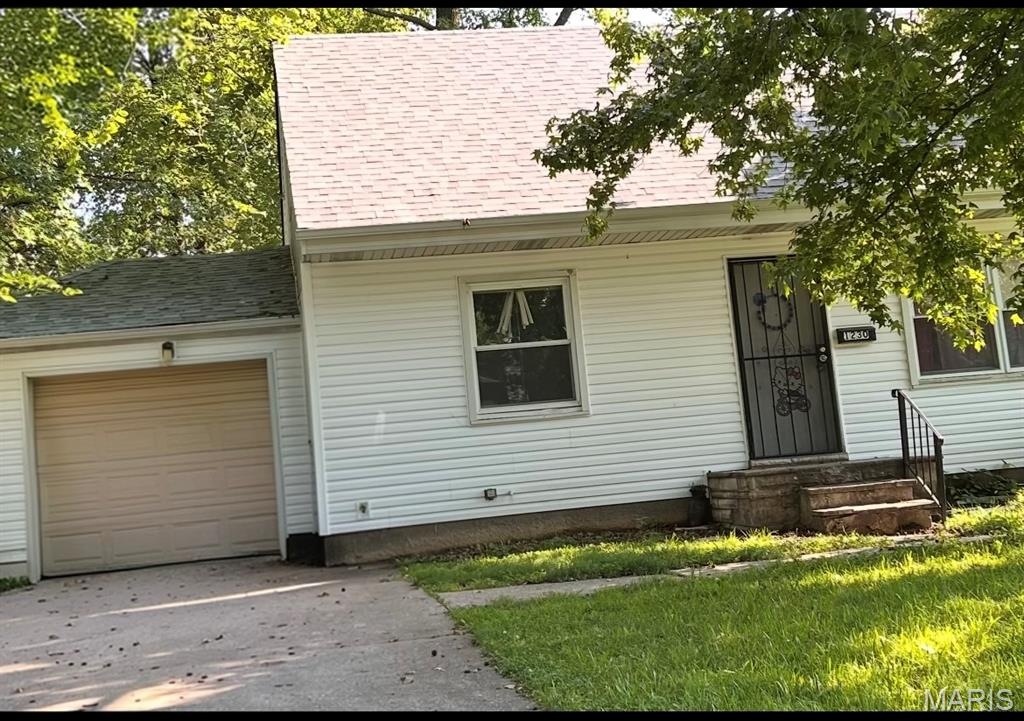 1st image of 1230 Darr Dr, Saint Louis, MO 63137 | MLS# MIS26051774