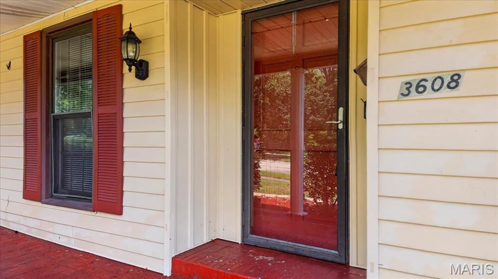 3rd image of 3608 Whispering Woods Dr, Florissant, MO 63031 | MLS# MIS26051821